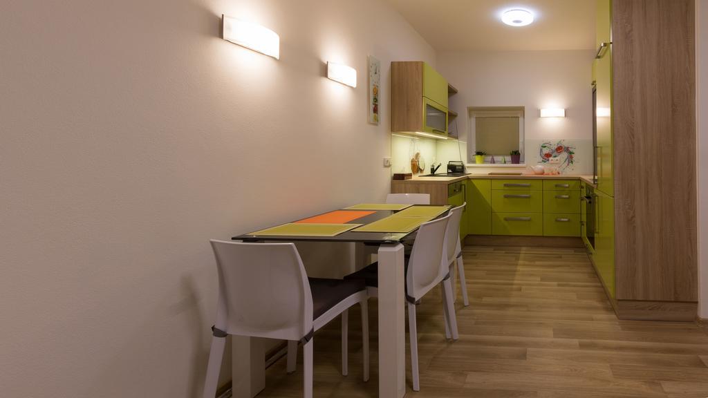 Apartment Aloha Znojmo Dış mekan fotoğraf